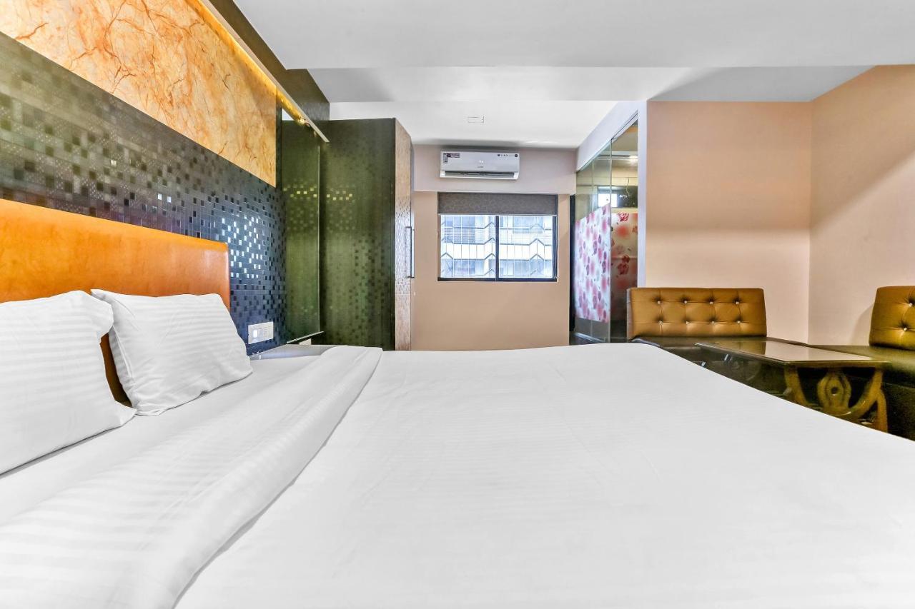 Oyo Flagship 83396 Hotel Vinyasa Residency Mumbai Ngoại thất bức ảnh