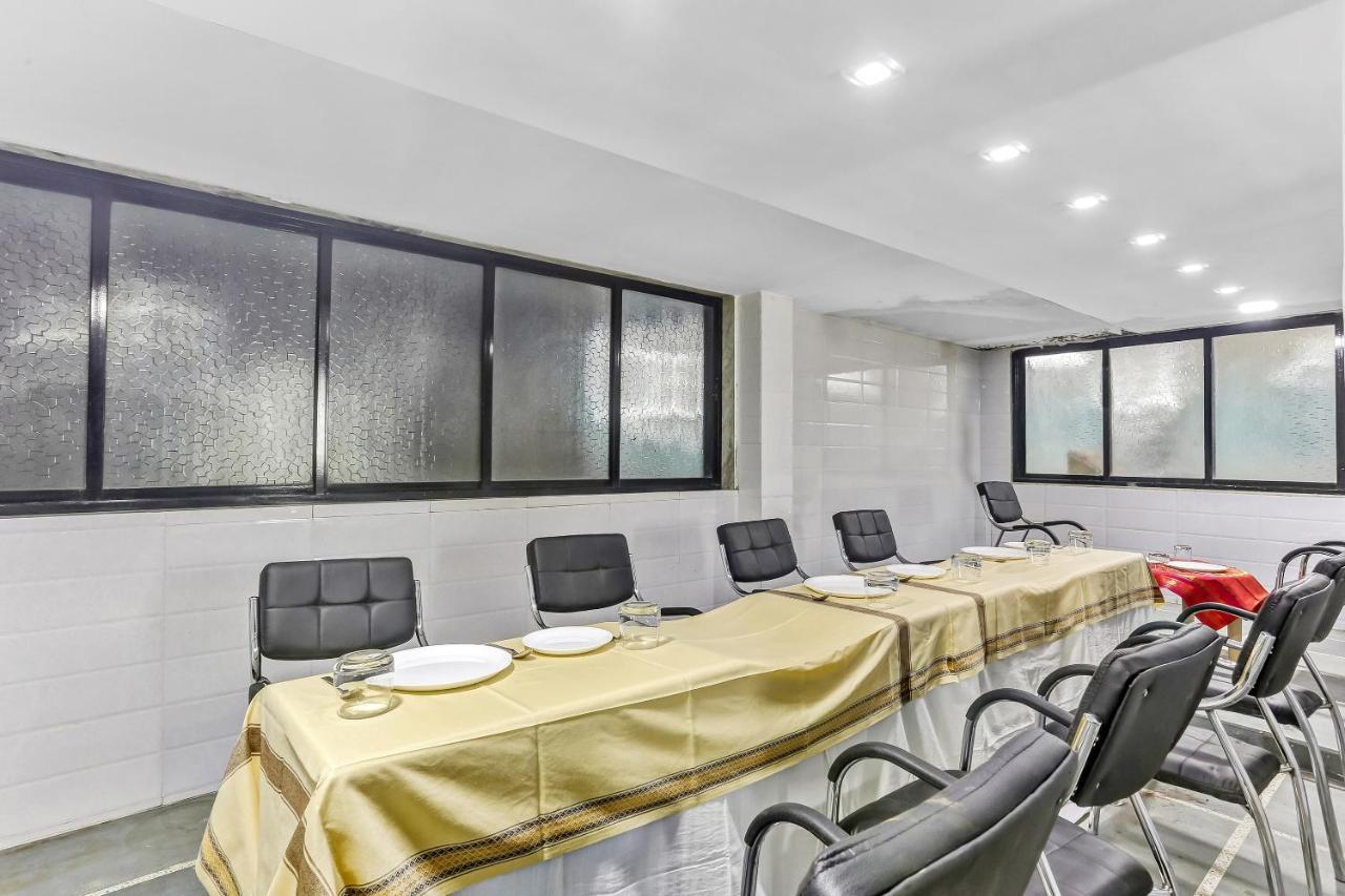 Oyo Flagship 83396 Hotel Vinyasa Residency Mumbai Ngoại thất bức ảnh
