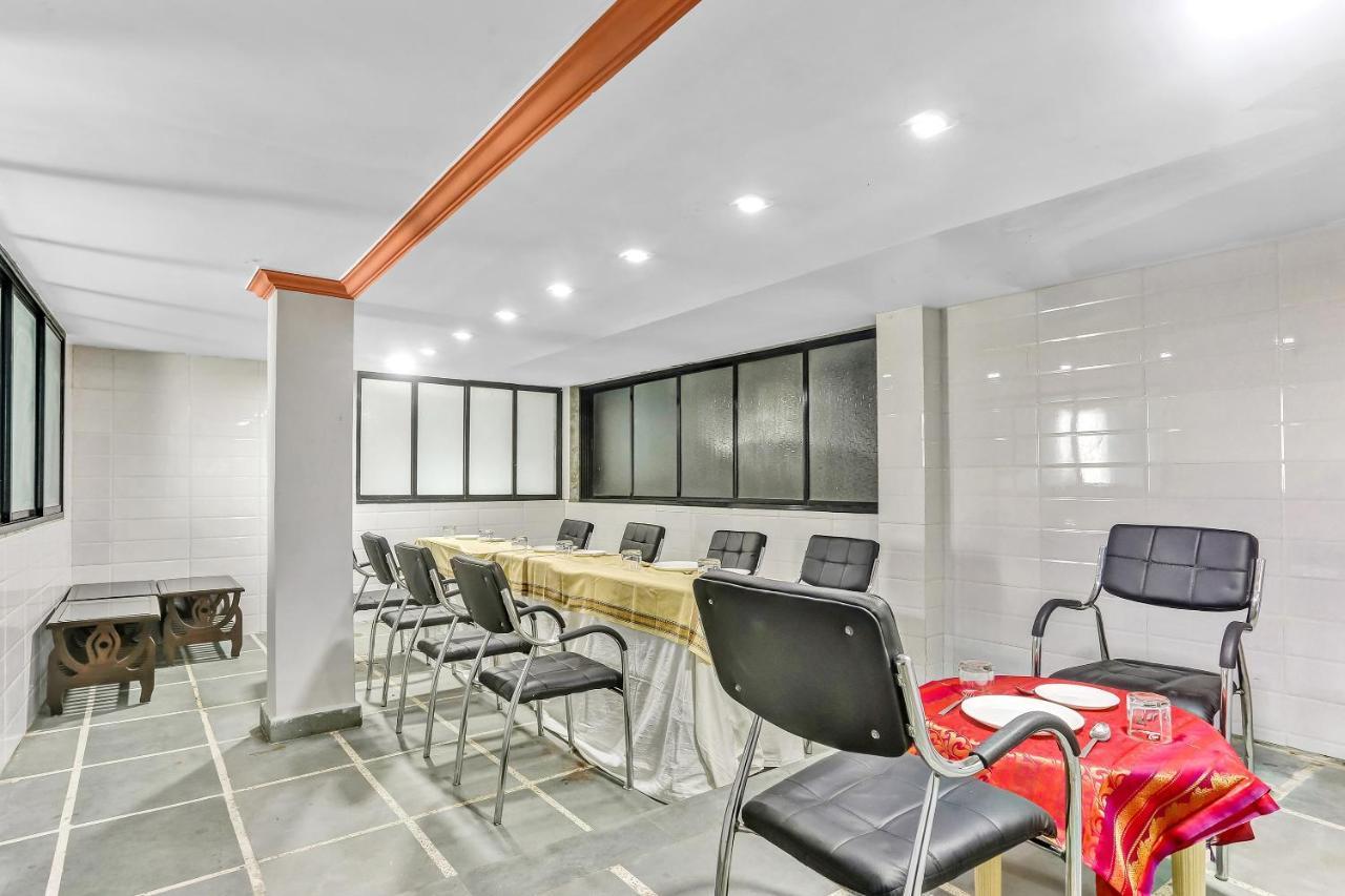 Oyo Flagship 83396 Hotel Vinyasa Residency Mumbai Ngoại thất bức ảnh